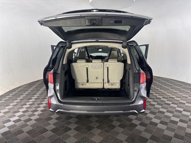 used 2025 Honda Odyssey car, priced at $40,700