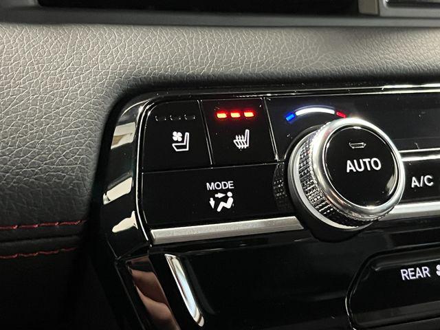new 2025 Honda Pilot car, priced at $53,735