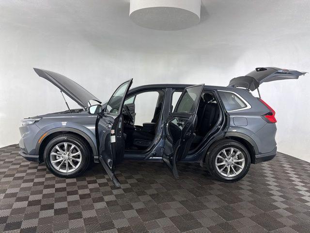 used 2023 Honda CR-V car, priced at $27,000