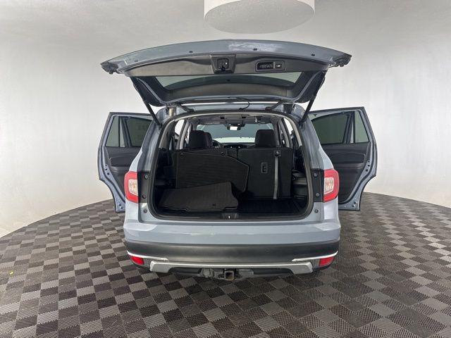 used 2022 Honda Pilot car, priced at $31,300