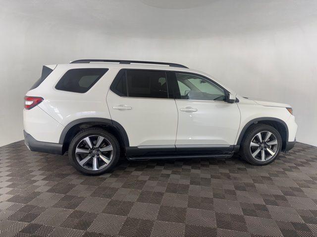 used 2023 Honda Pilot car, priced at $44,500