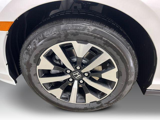 new 2026 Honda Odyssey car, priced at $42,115