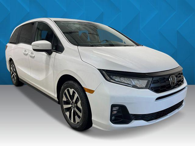 new 2026 Honda Odyssey car, priced at $42,115