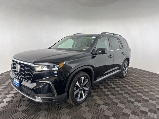 used 2023 Honda Pilot car, priced at $45,500