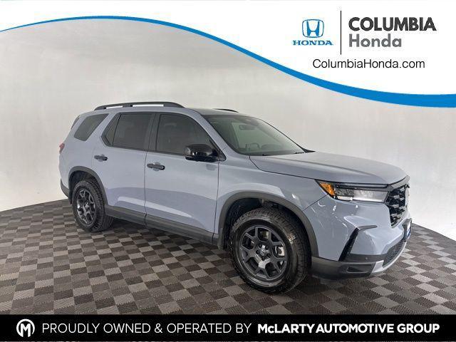 used 2025 Honda Pilot car, priced at $46,000