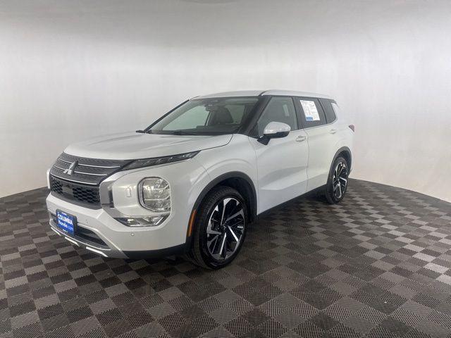 used 2024 Mitsubishi Outlander car, priced at $23,200