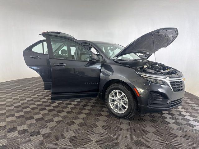 used 2022 Chevrolet Equinox car, priced at $19,000