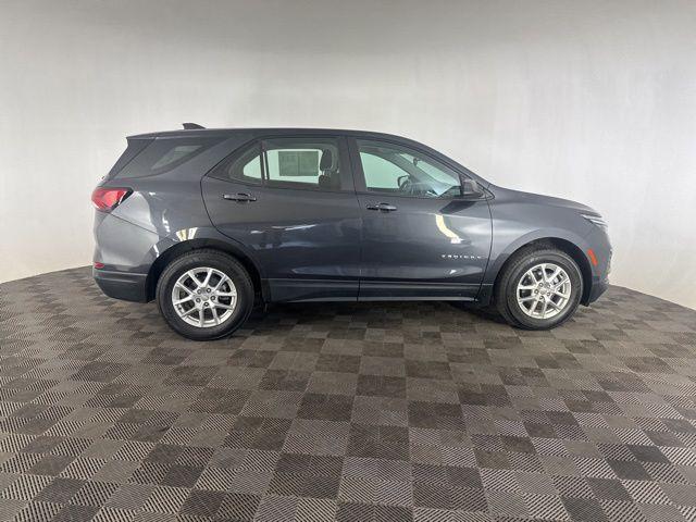 used 2022 Chevrolet Equinox car, priced at $19,000