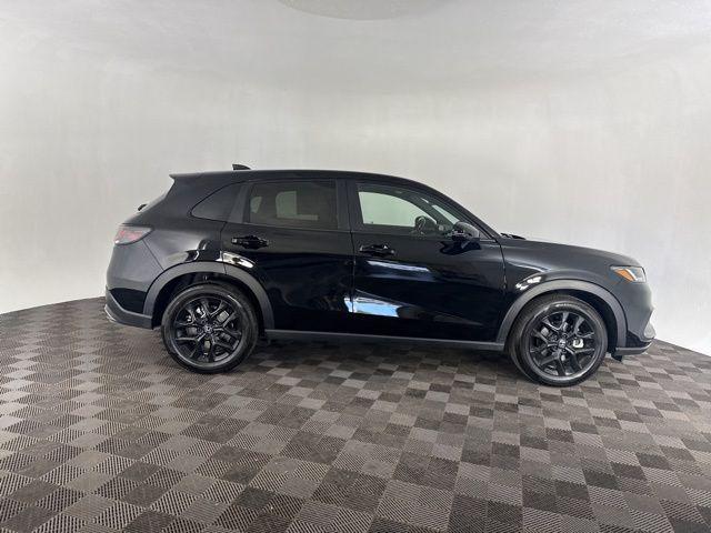 used 2025 Honda HR-V car, priced at $28,000