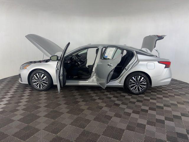 used 2024 Nissan Altima car, priced at $20,400
