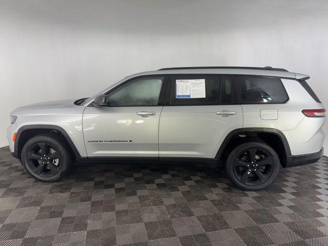 used 2023 Jeep Grand Cherokee L car, priced at $28,600