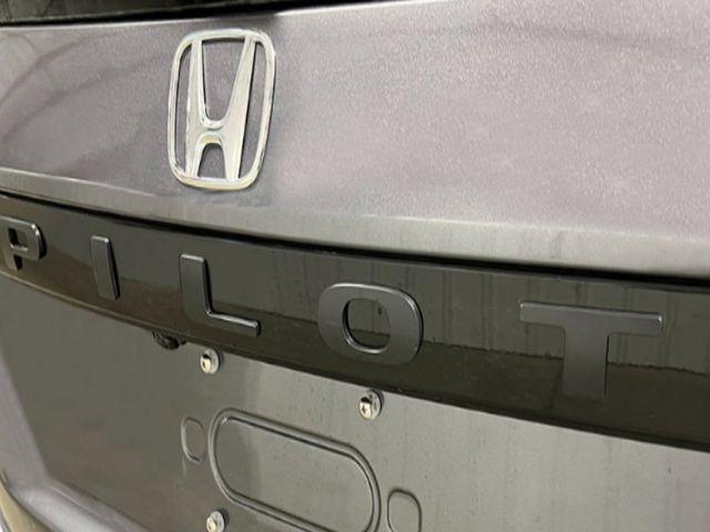 new 2025 Honda Pilot car, priced at $45,425