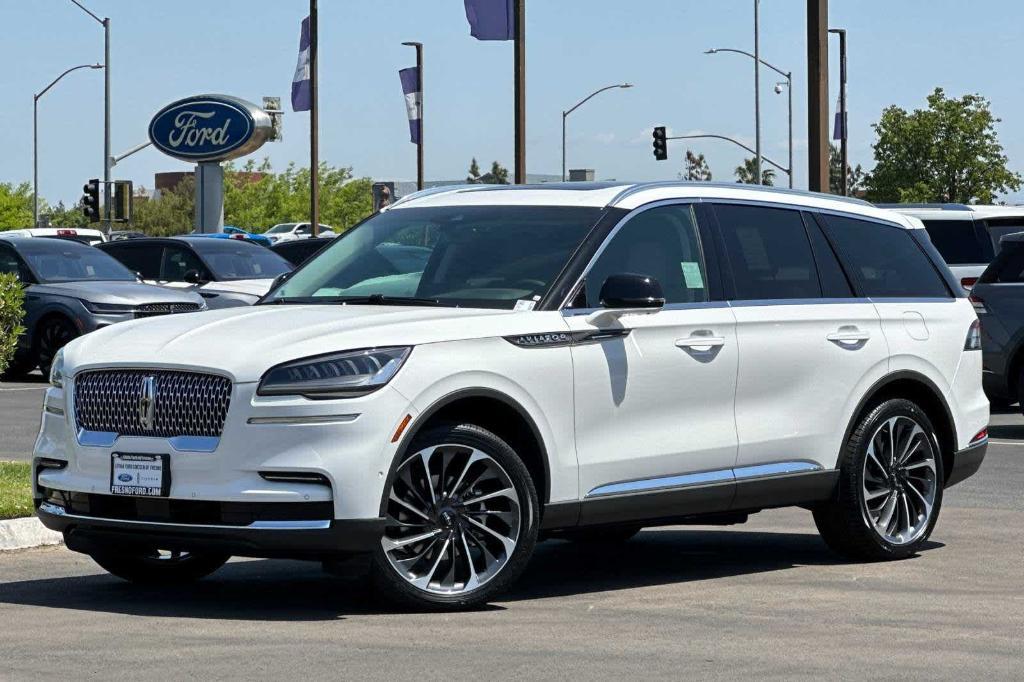 new 2024 Lincoln Aviator car, priced at $70,059