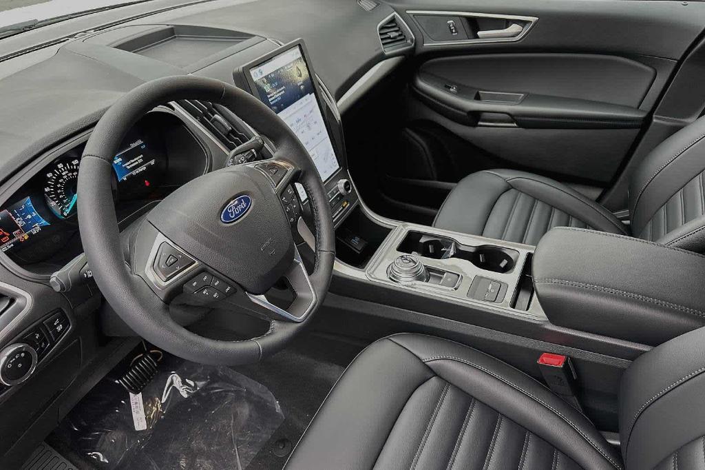 new 2024 Ford Edge car, priced at $41,889