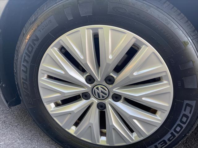 used 2019 Volkswagen Jetta car, priced at $14,995