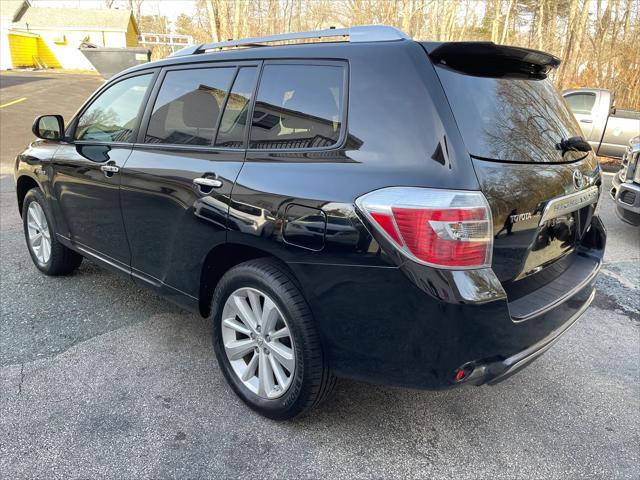 used 2009 Toyota Highlander Hybrid car, priced at $11,995