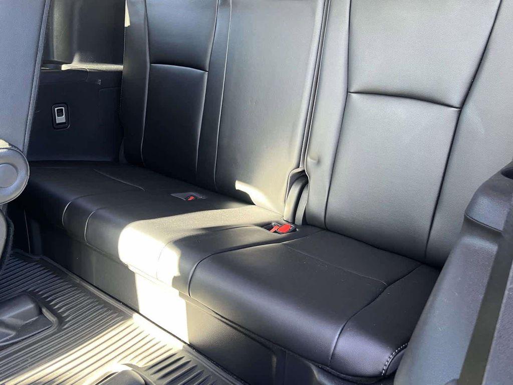 used 2021 Toyota Highlander car, priced at $29,998