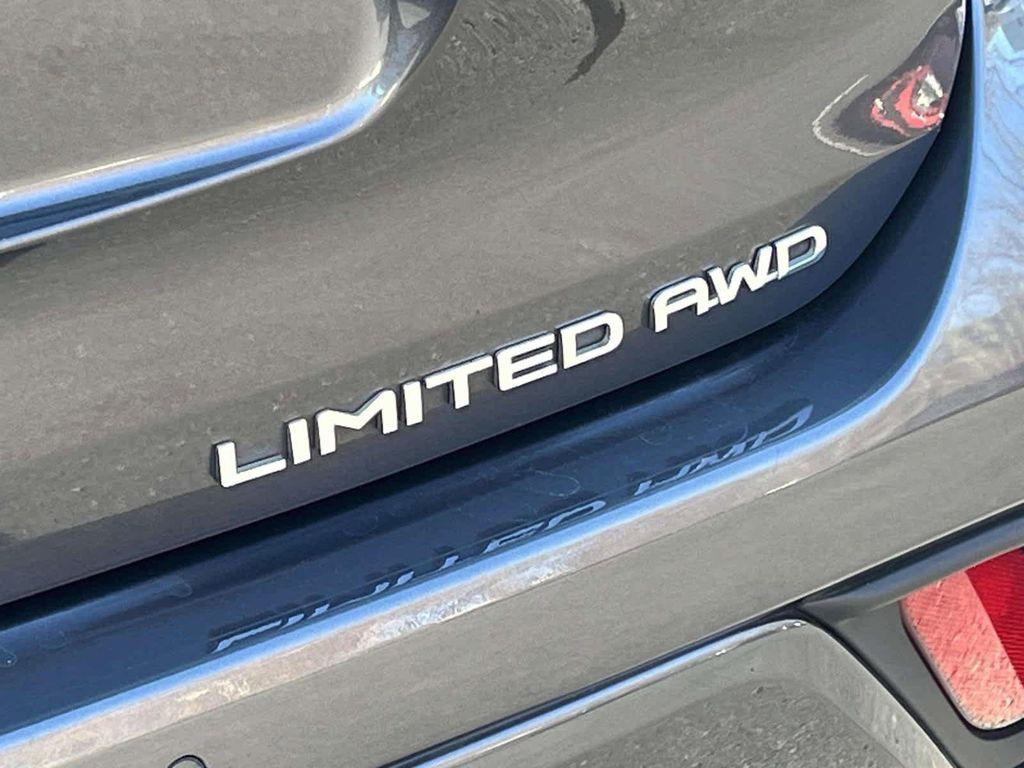 used 2021 Toyota Highlander car, priced at $29,998