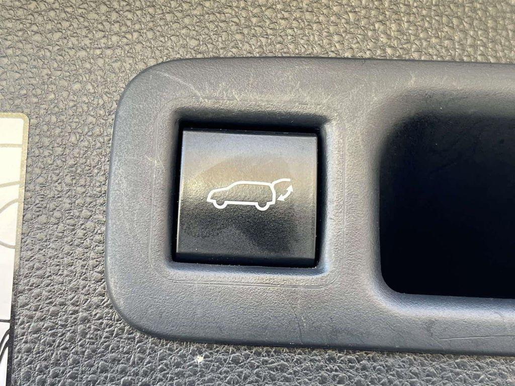 used 2021 Toyota Highlander car, priced at $29,998