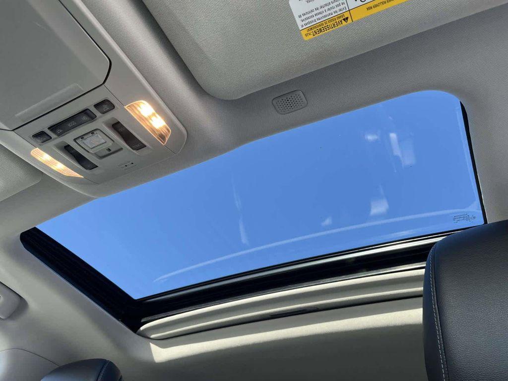 used 2021 Toyota Highlander car, priced at $29,998