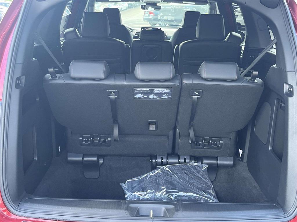 new 2026 Honda Odyssey car, priced at $43,050