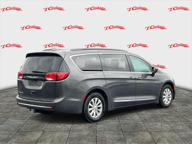 used 2017 Chrysler Pacifica car, priced at $10,999