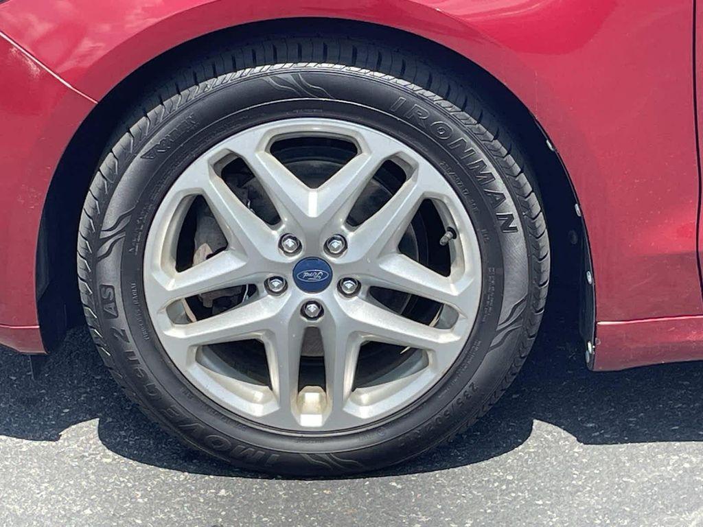 used 2013 Ford Fusion car, priced at $8,425