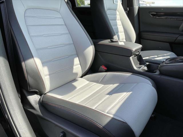 new 2026 Honda CR-V Hybrid car, priced at $43,645