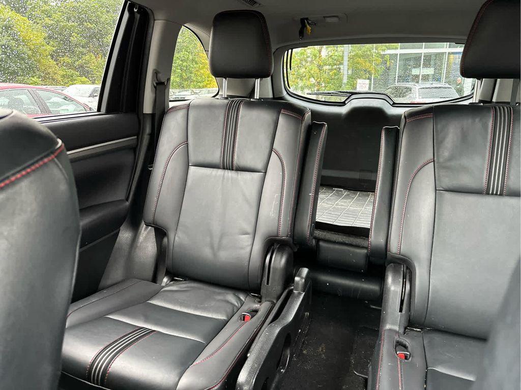 used 2019 Toyota Highlander car, priced at $25,960