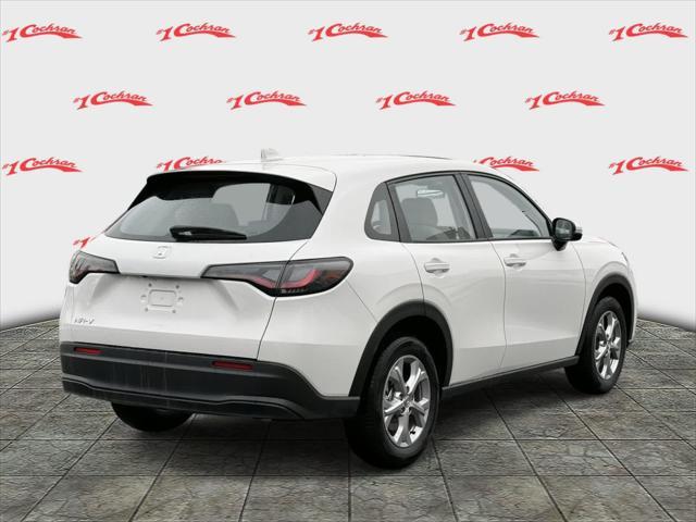 new 2025 Honda HR-V car, priced at $28,705
