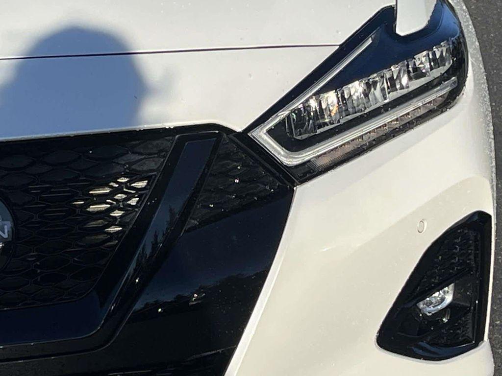 used 2023 Nissan Maxima car, priced at $24,998