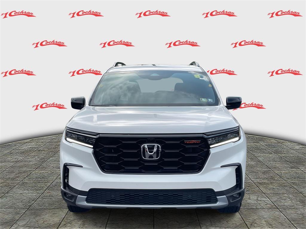 new 2025 Honda Pilot car, priced at $48,936