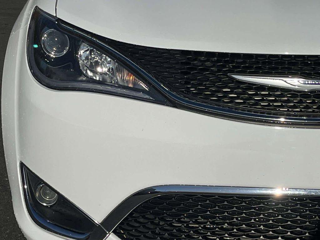 used 2020 Chrysler Pacifica car, priced at $21,998