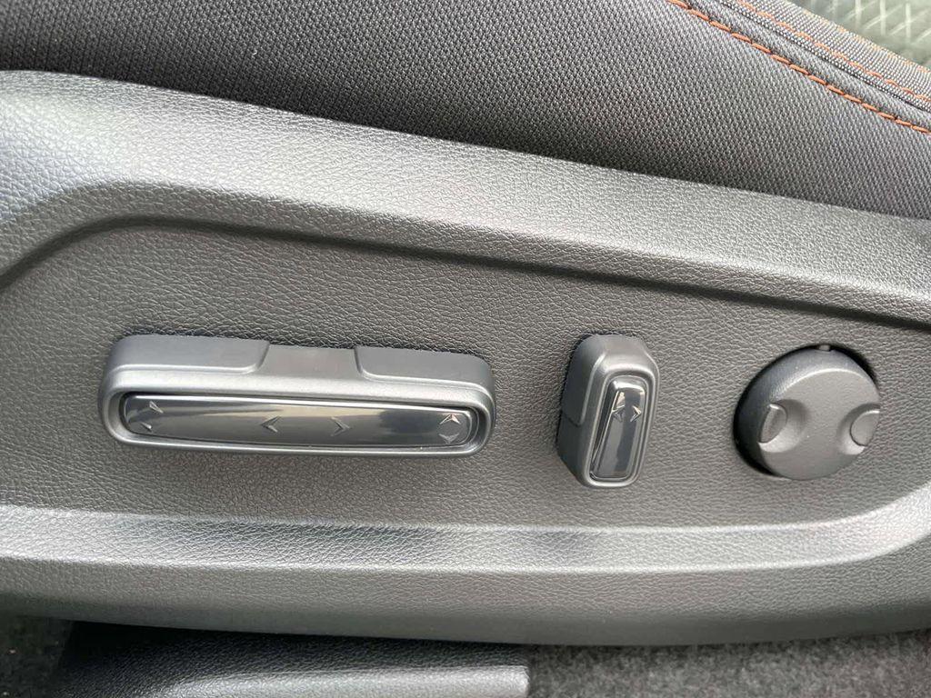 new 2025 Honda Pilot car, priced at $42,934