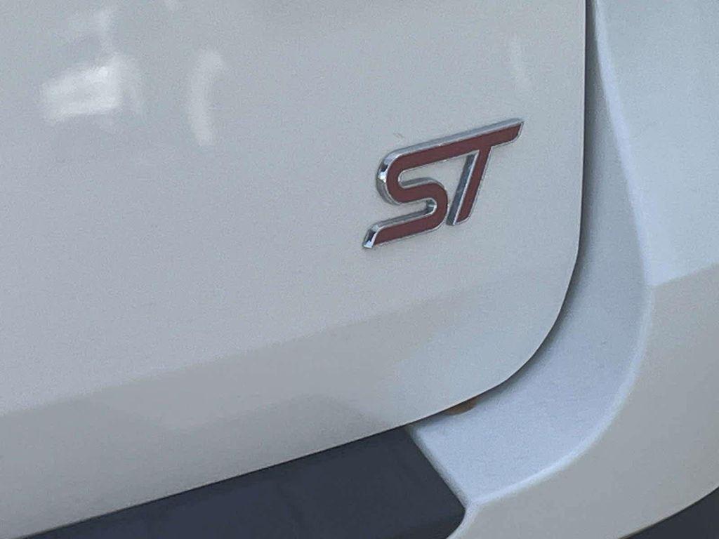 used 2020 Ford Explorer car, priced at $26,998