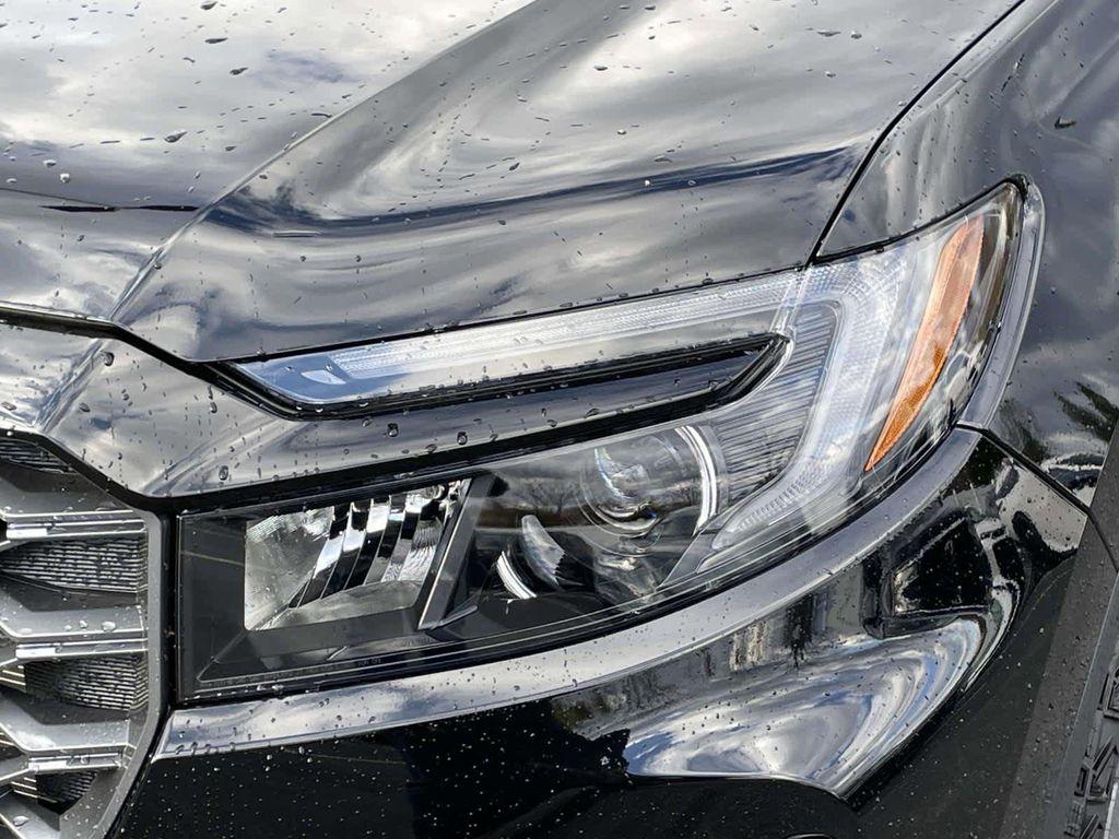 new 2025 Honda Ridgeline car, priced at $44,016