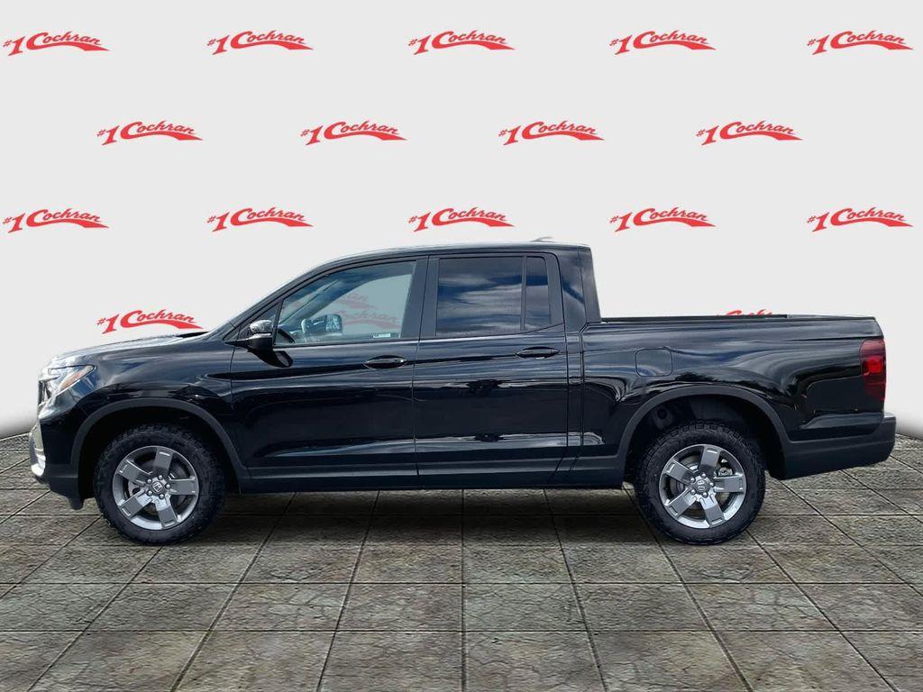 new 2025 Honda Ridgeline car, priced at $44,016