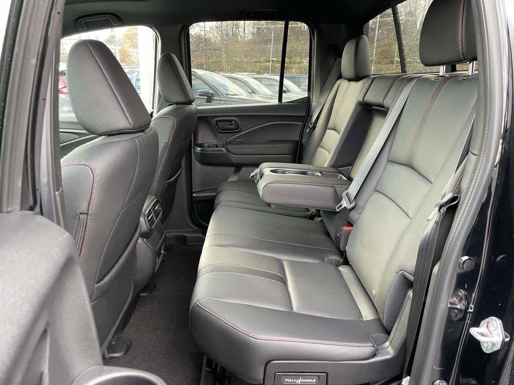 new 2025 Honda Ridgeline car, priced at $44,016