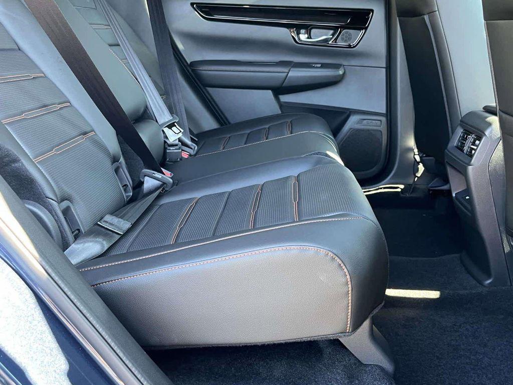 new 2026 Honda CR-V Hybrid car, priced at $40,658