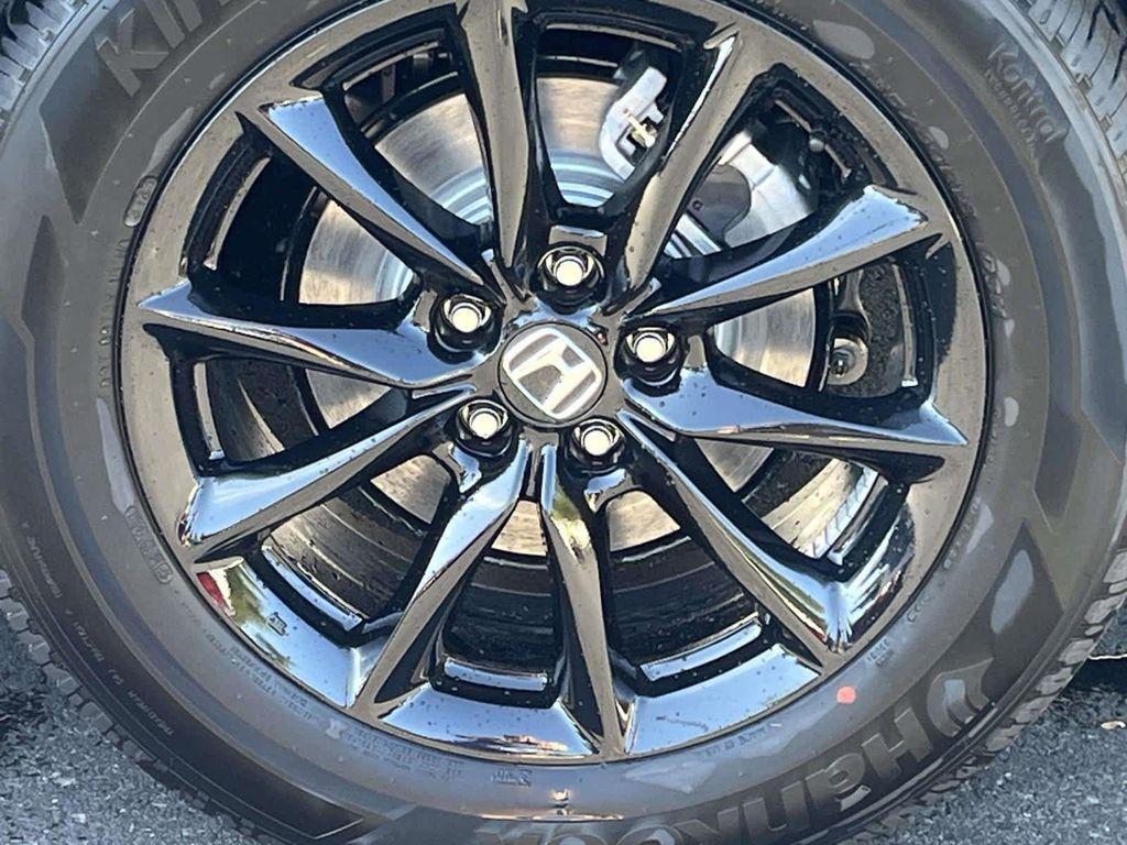 new 2026 Honda CR-V Hybrid car, priced at $39,583