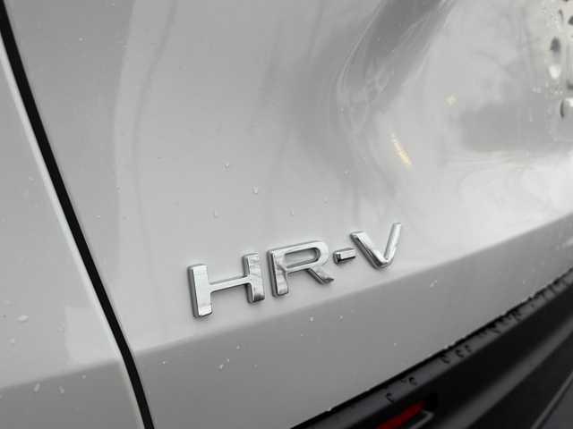 new 2025 Honda HR-V car, priced at $28,705