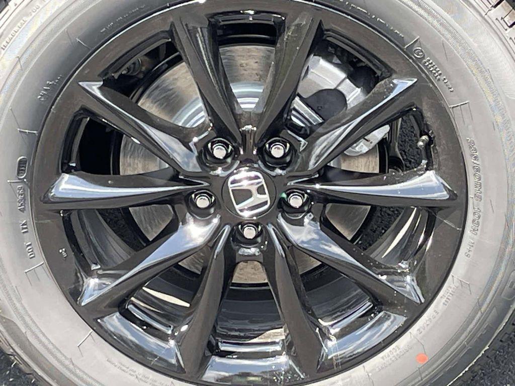 new 2026 Honda CR-V Hybrid car, priced at $39,528