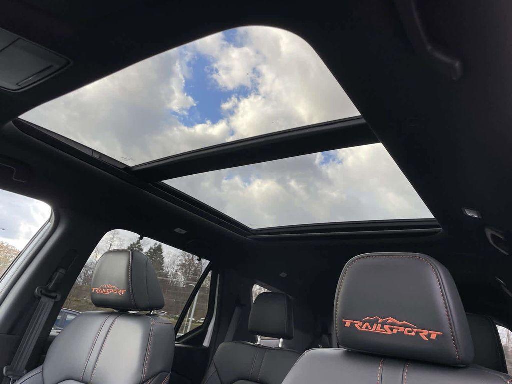 new 2025 Honda Pilot car, priced at $48,959