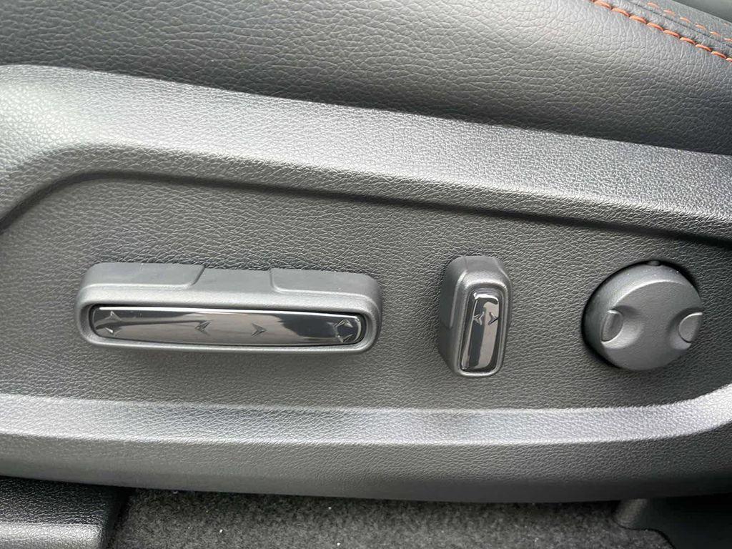 new 2025 Honda Pilot car, priced at $48,959