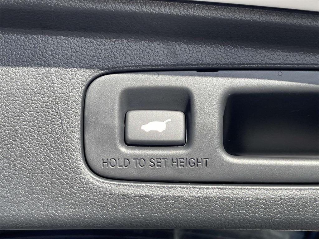 new 2026 Honda CR-V Hybrid car, priced at $38,664