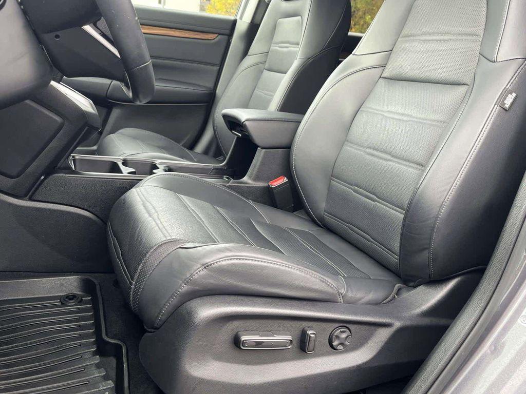 used 2022 Honda CR-V car, priced at $29,998