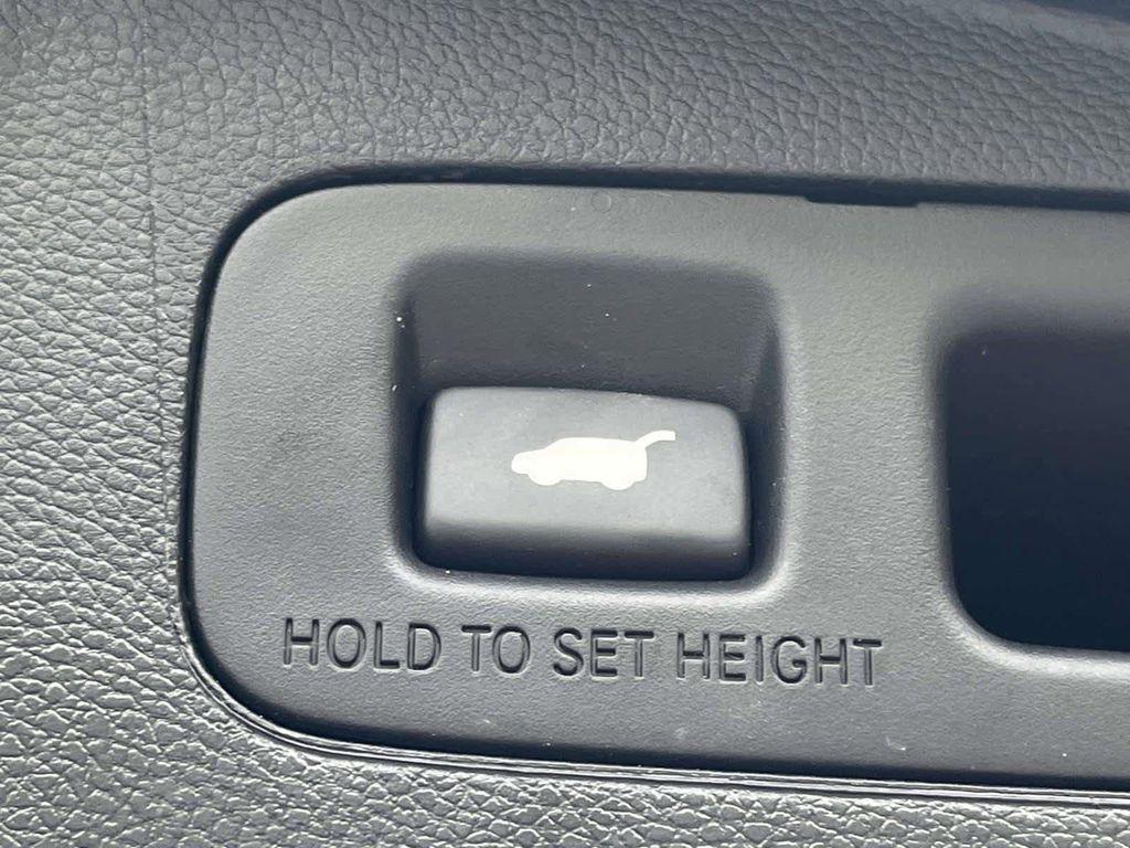 used 2022 Honda CR-V car, priced at $29,998