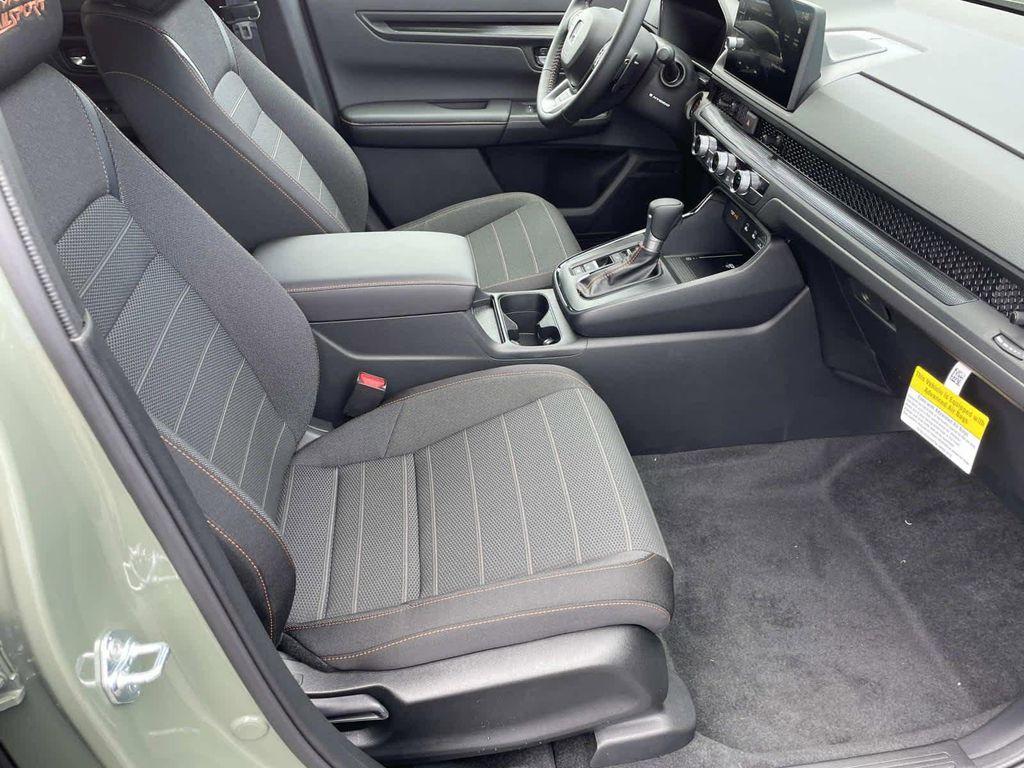 new 2026 Honda CR-V Hybrid car, priced at $38,664
