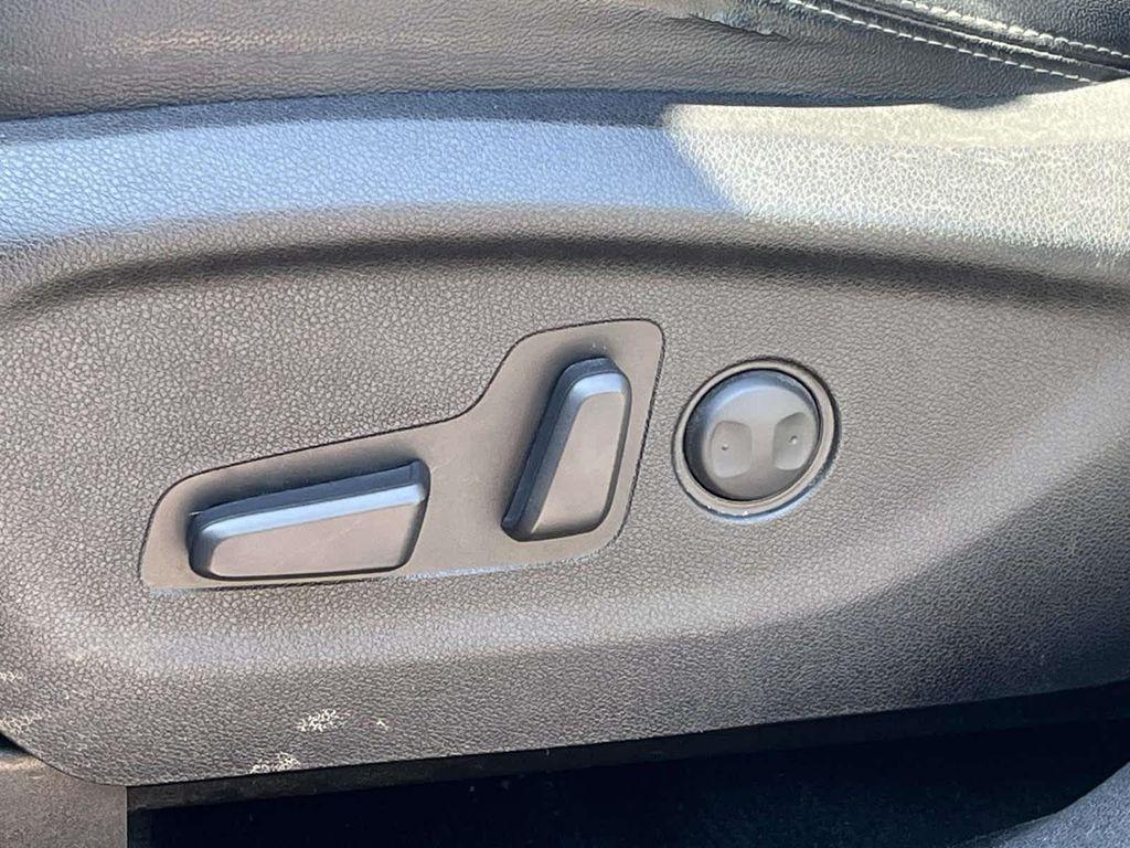 used 2016 Kia Sorento car, priced at $9,998