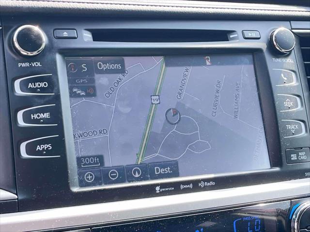 used 2019 Toyota Highlander car, priced at $26,407